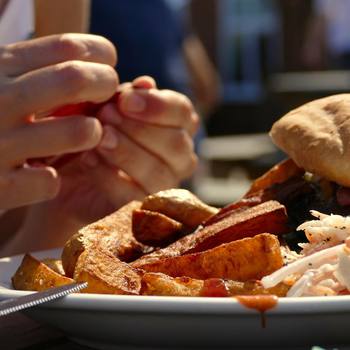 I like British summer recipes. Except they are just winter recipes made on #Summer.   #food #pubfood #hot #sundayroast #norfolk